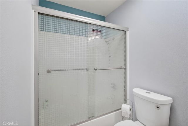 697 S Smoketree, Bloomington, CA 92316