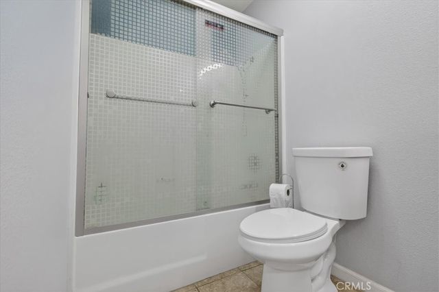 697 S Smoketree, Bloomington, CA 92316