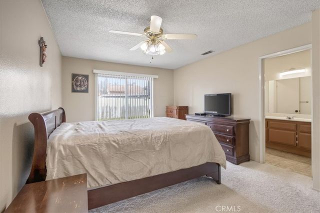 697 S Smoketree, Bloomington, CA 92316