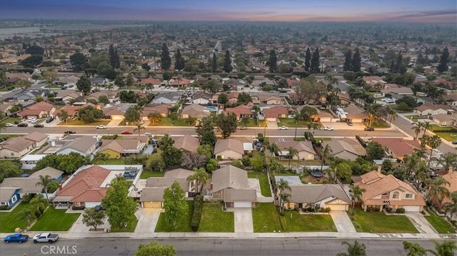 697 S Smoketree, Bloomington, CA 92316
