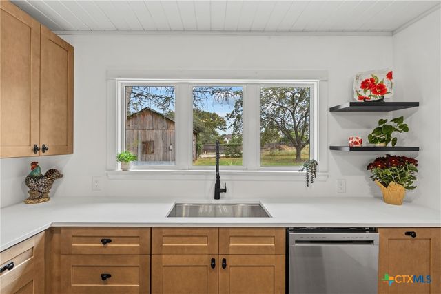 29050 Noll Road, Boerne, TX 78015
