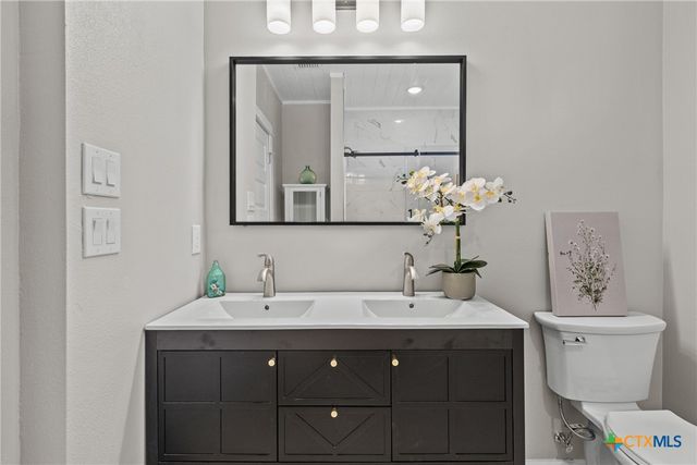 29050 Noll Road, Boerne, TX 78015