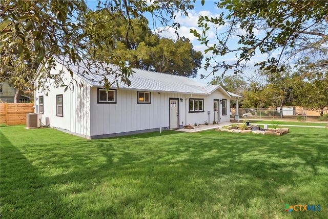29050 Noll Road, Boerne, TX 78015