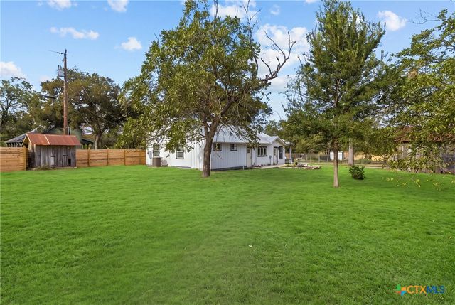 29050 Noll Road, Boerne, TX 78015