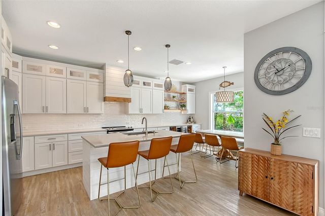 1738 SIESTA DRIVE, Sarasota, FL 34239