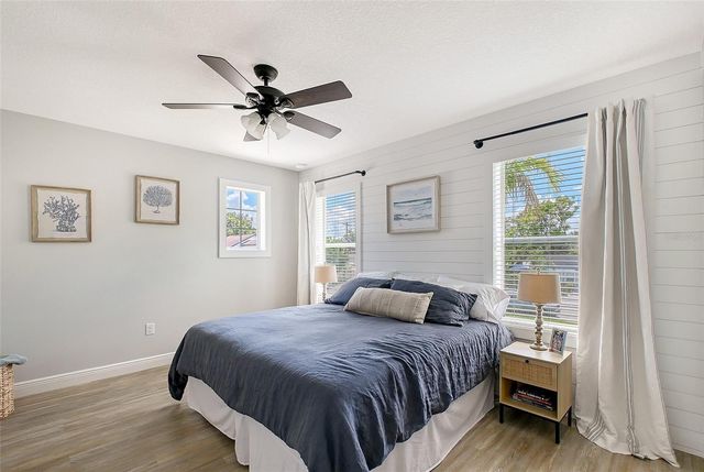 1738 SIESTA DRIVE, Sarasota, FL 34239