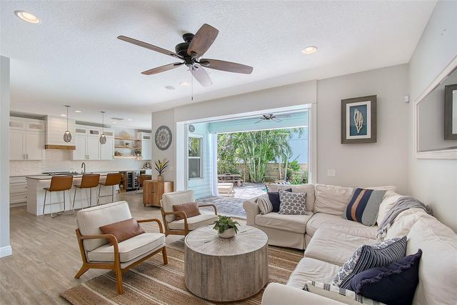 1738 SIESTA DRIVE, Sarasota, FL 34239
