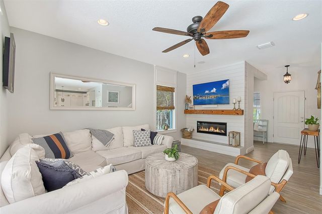 1738 SIESTA DRIVE, Sarasota, FL 34239