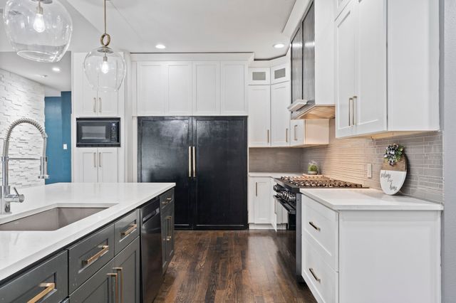 9405 Rocky Branch Drive, Dallas, TX 75243