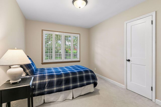5917 Grimes Avenue S, Edina, MN 55424