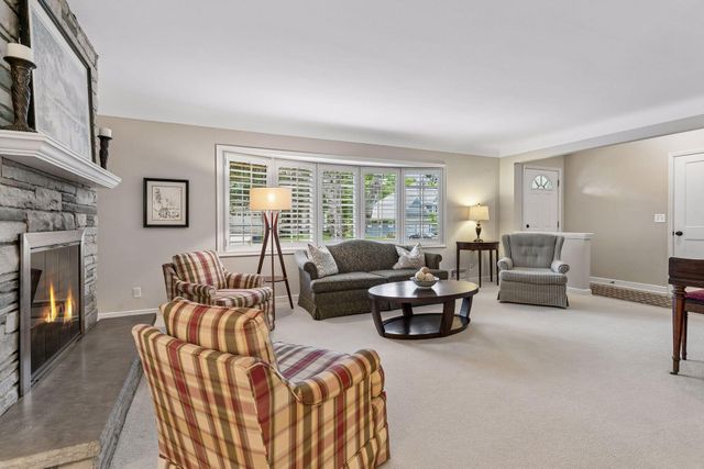 5917 Grimes Avenue S, Edina, MN 55424