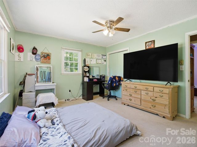 450 Washington Street, Forest City, NC 28043