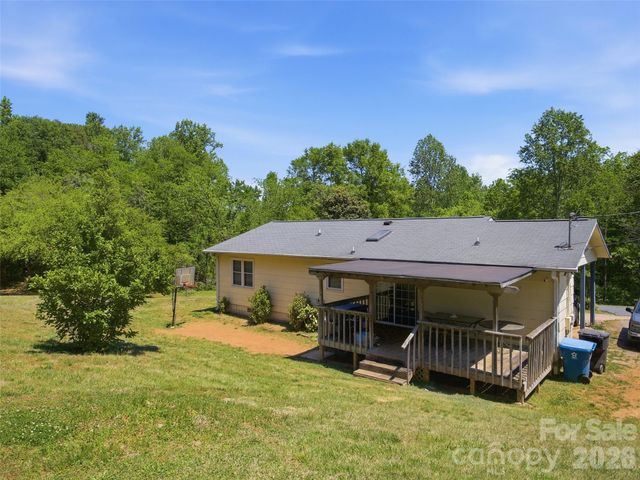 450 Washington Street, Forest City, NC 28043