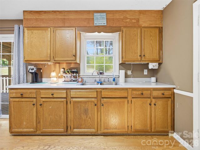 450 Washington Street, Forest City, NC 28043