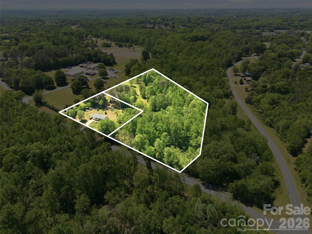 450 Washington Street, Forest City, NC 28043