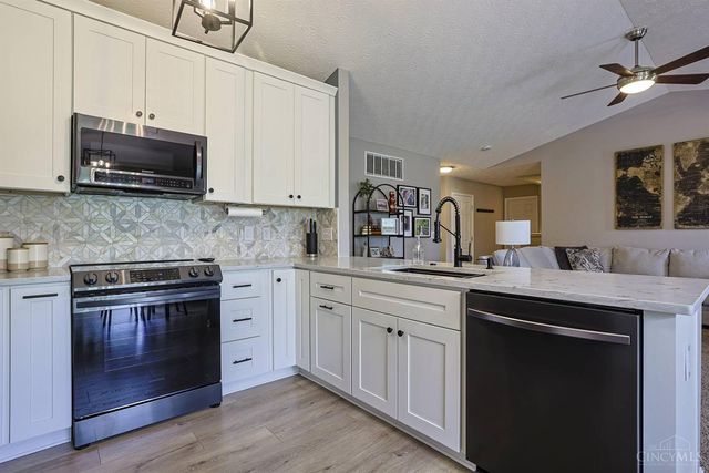 8040 South Port Drive, West Chester, OH 45069