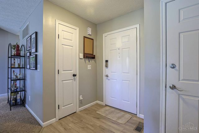 8040 South Port Drive, West Chester, OH 45069