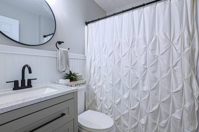 8040 South Port Drive, West Chester, OH 45069