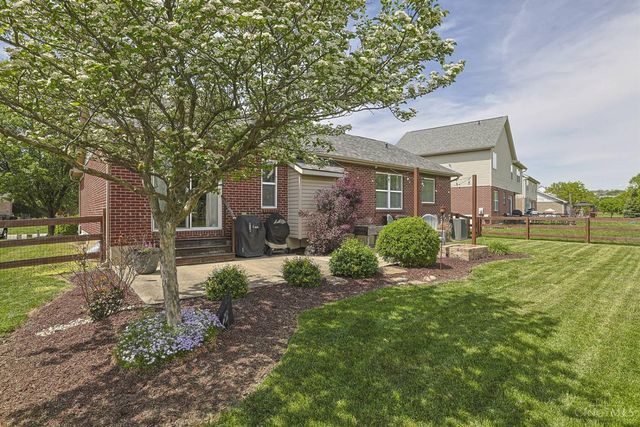 8040 South Port Drive, West Chester, OH 45069