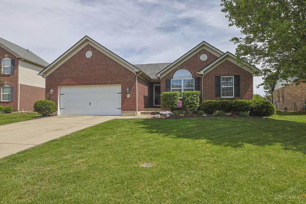 8040 South Port Drive, West Chester, OH 45069