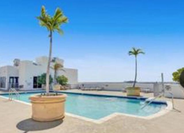 1830 Radius Drive 526, Hollywood, FL 33020