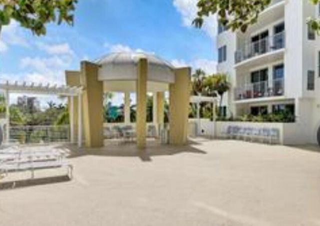 1830 Radius Drive 526, Hollywood, FL 33020