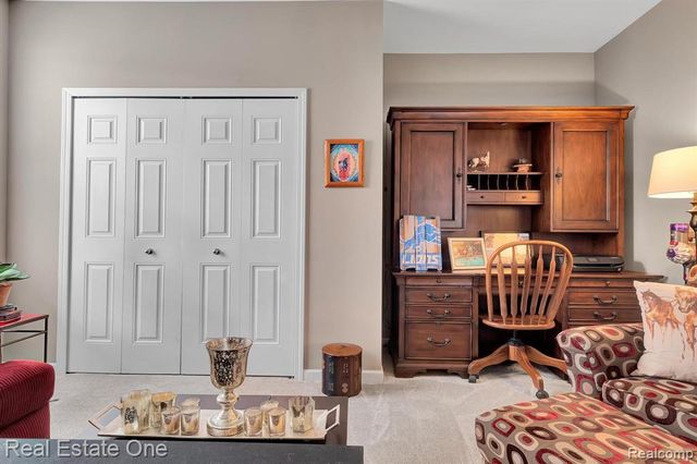 14261 Greenbrier Drive, Sterling Heights, MI 48313