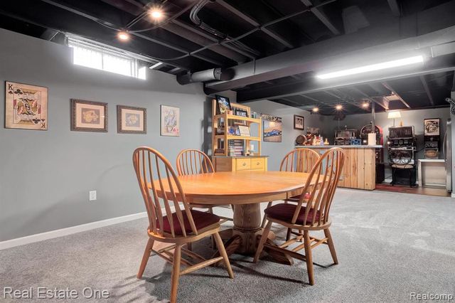 14261 Greenbrier Drive, Sterling Heights, MI 48313