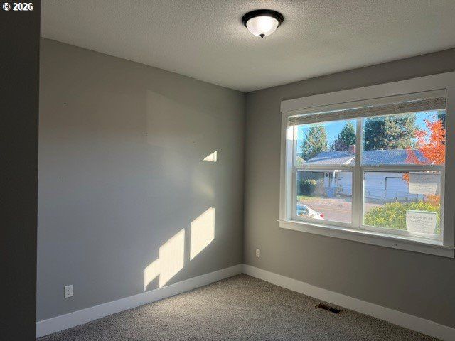 1105 HARDCASTLE Ave, Woodburn, OR 97071