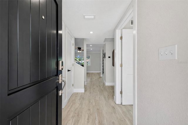 6747 CAPE HATTERAS WAY NE 3, St Petersburg, FL 33702