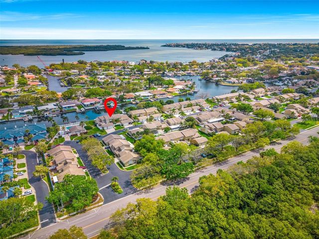 6747 CAPE HATTERAS WAY NE 3, St Petersburg, FL 33702