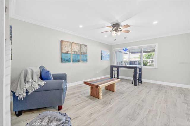 6747 CAPE HATTERAS WAY NE 3, St Petersburg, FL 33702