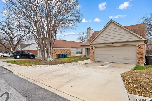 9135 Rue De Lis, San Antonio, TX 78250