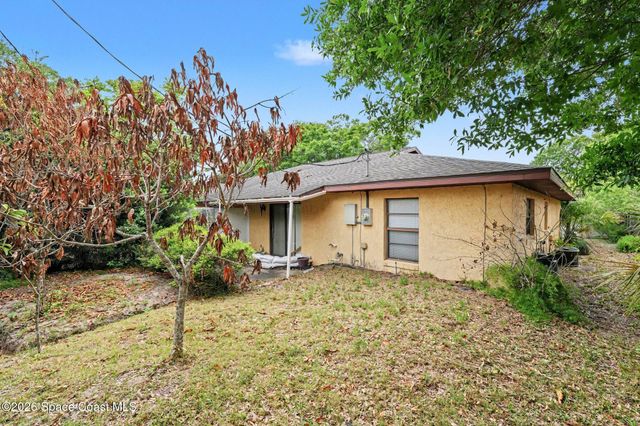 147 E Towne Place, Titusville, FL 32796
