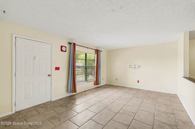 147 E Towne Place, Titusville, FL 32796
