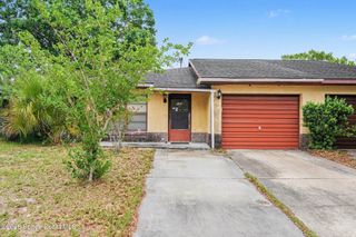 147 E Towne Place, Titusville, FL 32796