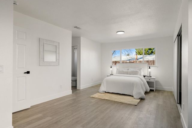 9821 Culp WAY, Sacramento, CA 95827