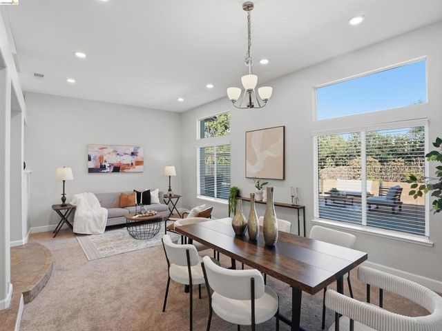 1260 Bay Court, Brentwood, CA 94513