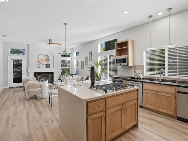1260 Bay Court, Brentwood, CA 94513