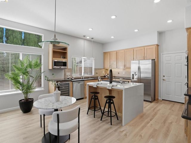 1260 Bay Court, Brentwood, CA 94513