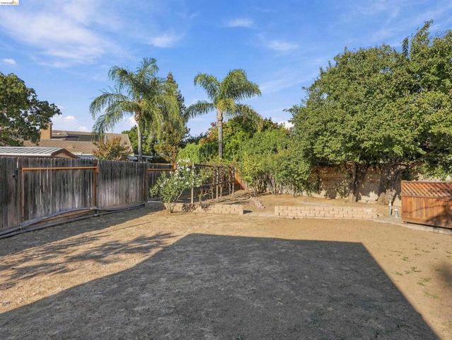 1260 Bay Court, Brentwood, CA 94513