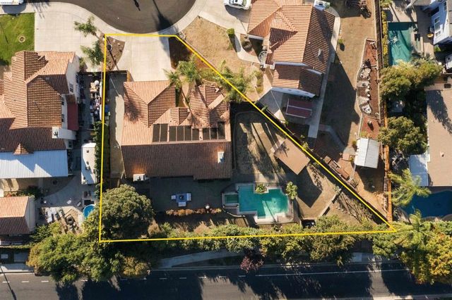1260 Bay Court, Brentwood, CA 94513
