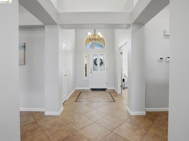1260 Bay Court, Brentwood, CA 94513