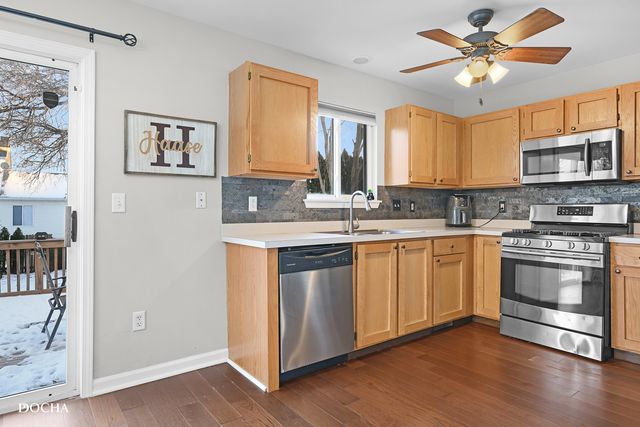 2073 Tuscany Court, Romeoville, IL 60446