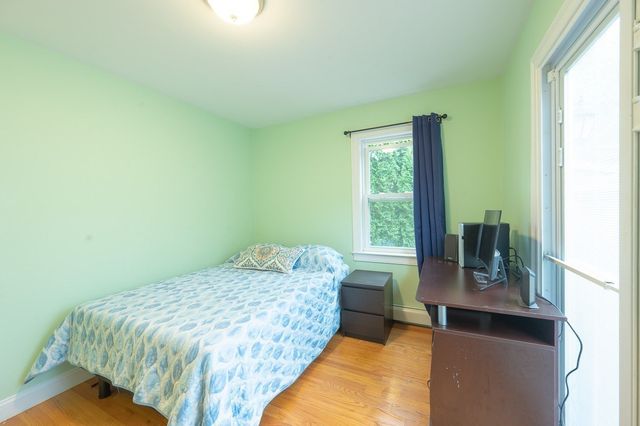 28 Heathcote St, Boston, MA 02131