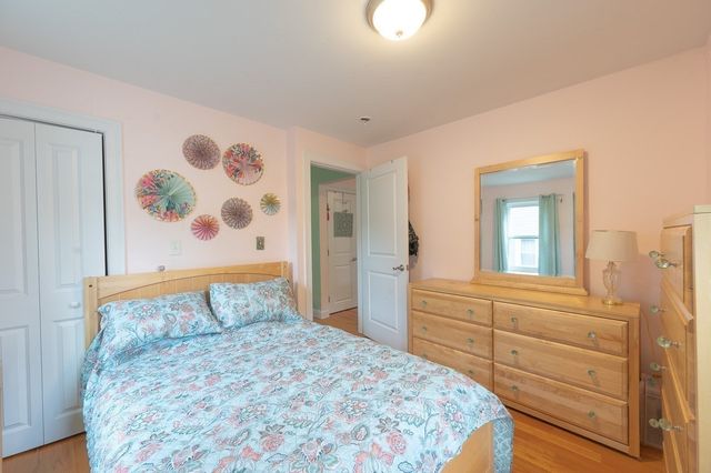 28 Heathcote St, Boston, MA 02131