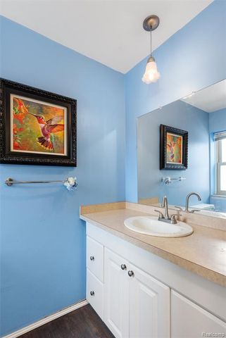 8114 Clay Court, Sterling Heights, MI 48313