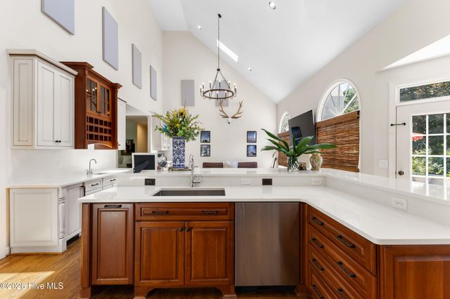 1633 Pembroke Jones Drive, Wilmington, NC 28405