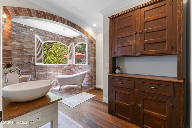 1633 Pembroke Jones Drive, Wilmington, NC 28405