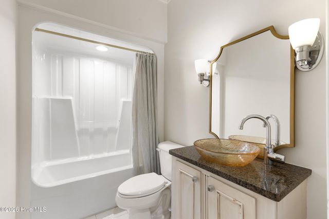 1633 Pembroke Jones Drive, Wilmington, NC 28405